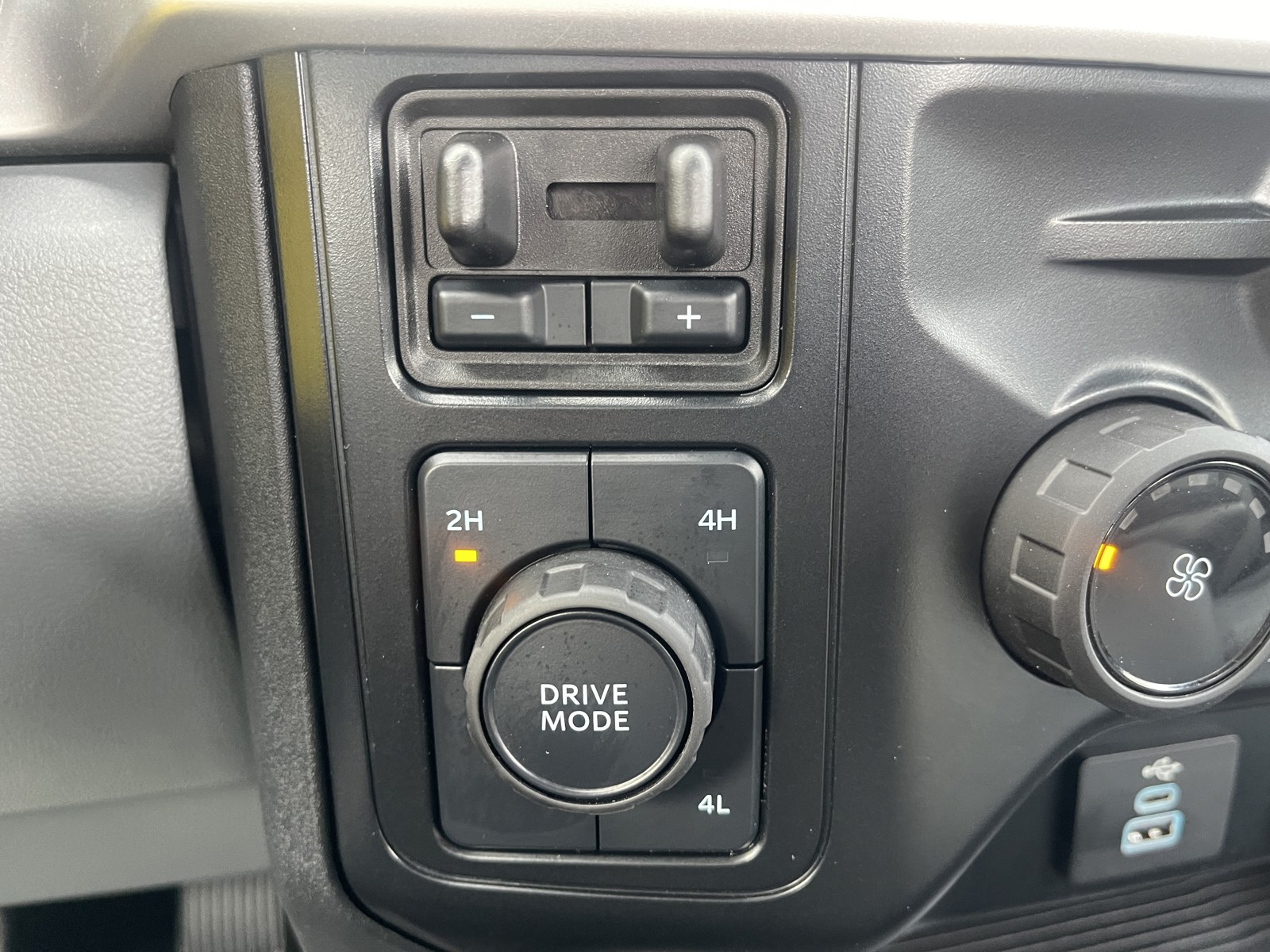 2024 Ford F-250 XL photo 18