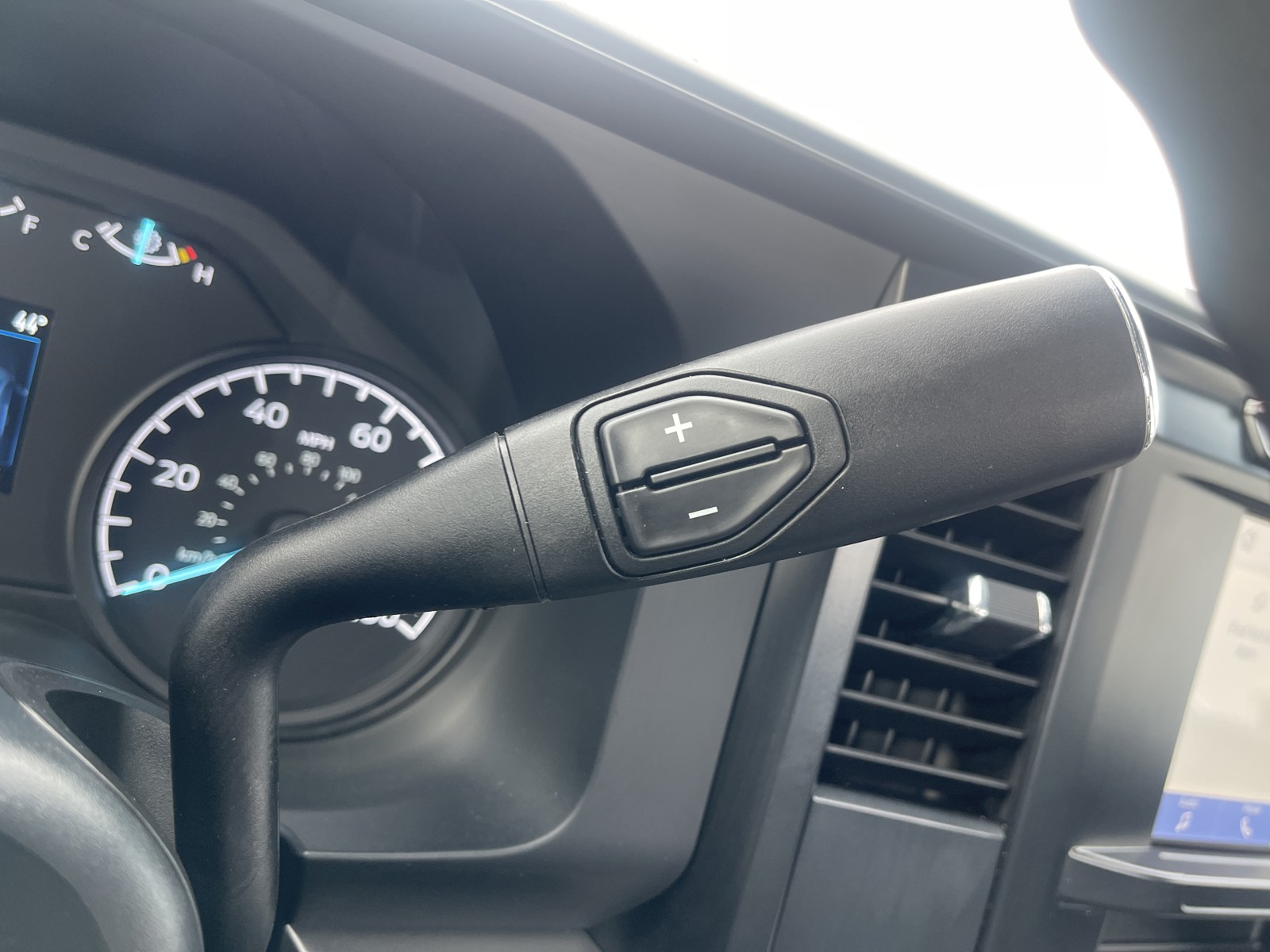 2024 Ford F-250 XL photo 21