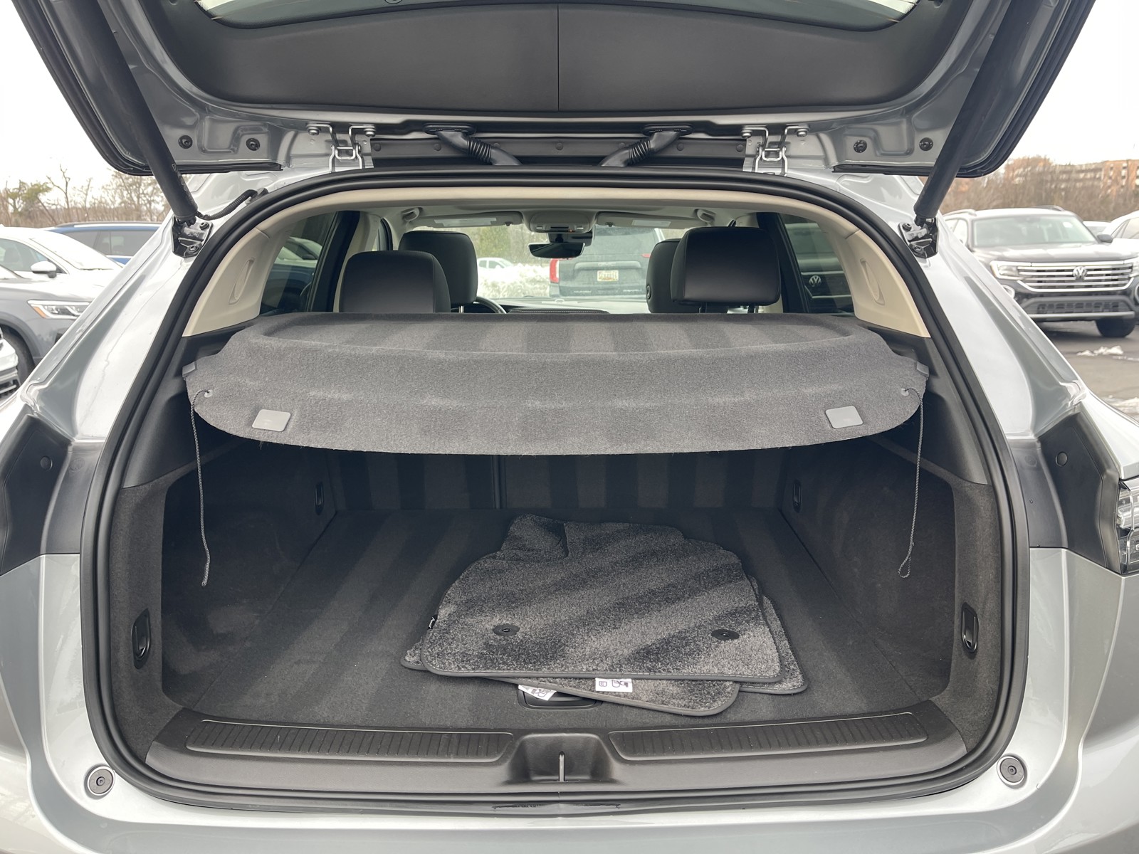 2023 Buick Envision Avenir photo 13
