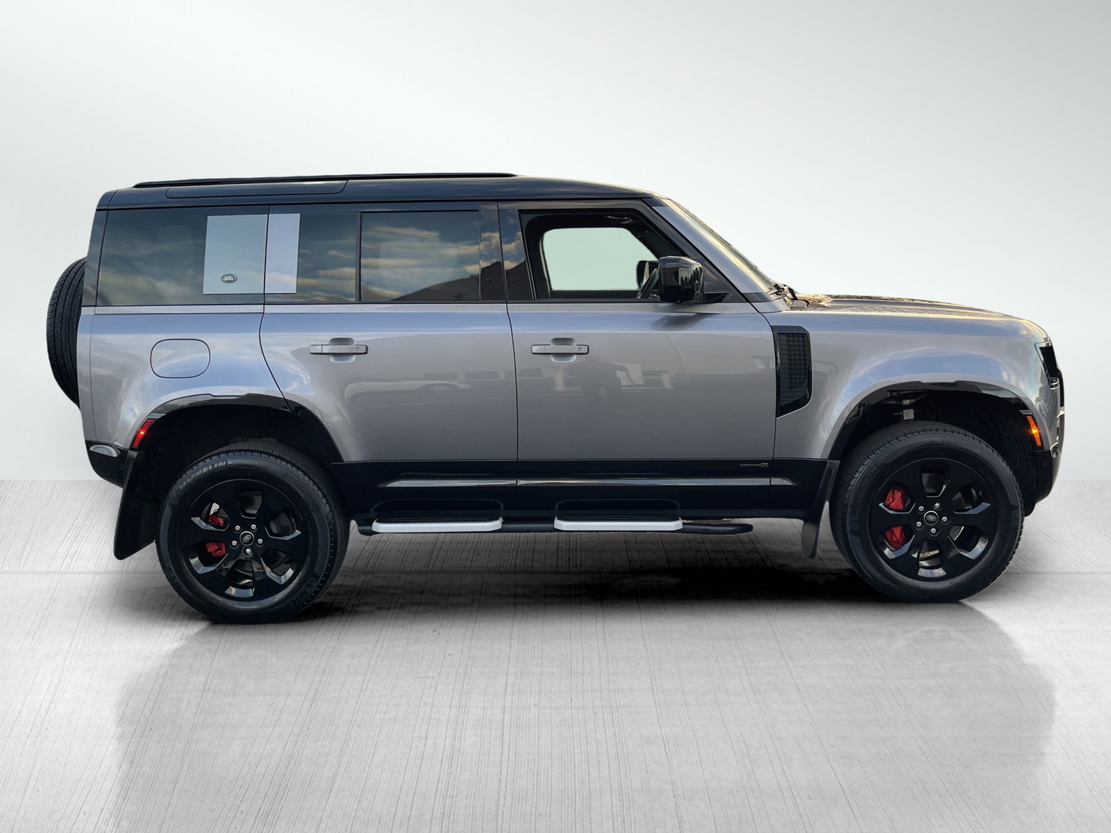 2020 Land Rover Defender 110 X photo 4