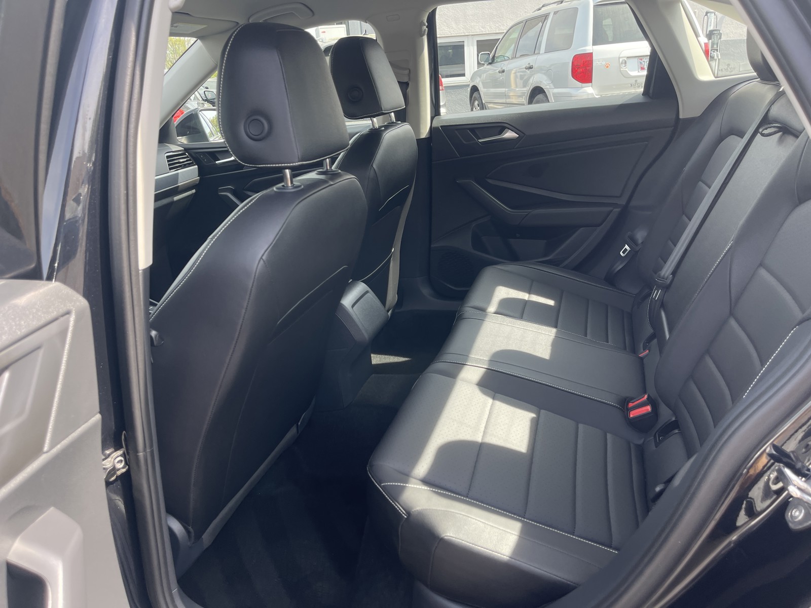 2024 Volkswagen Jetta SE photo 11