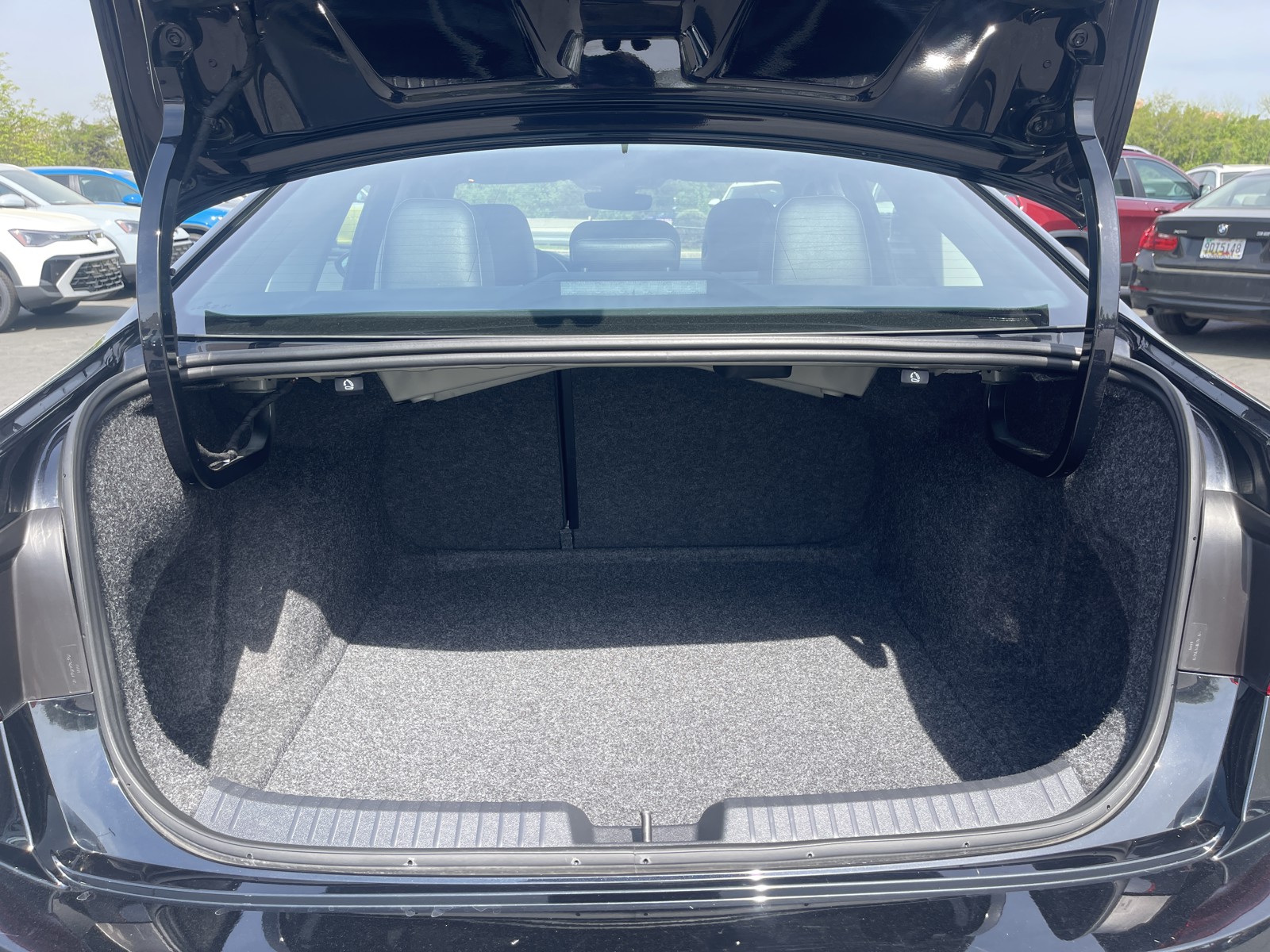 2024 Volkswagen Jetta SE photo 13
