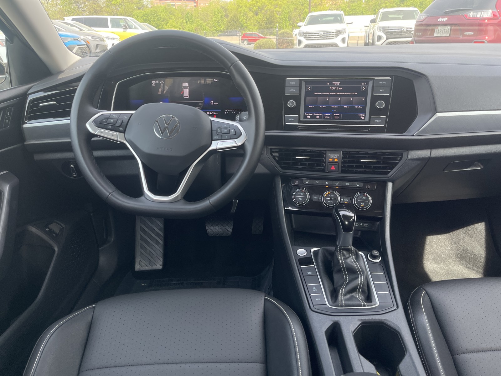 2024 Volkswagen Jetta SE photo 14