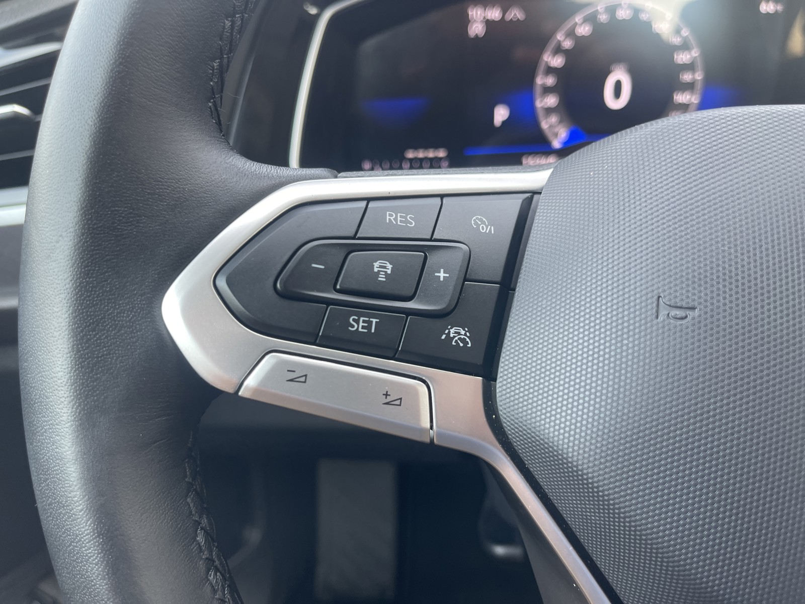 2024 Volkswagen Jetta SE photo 21