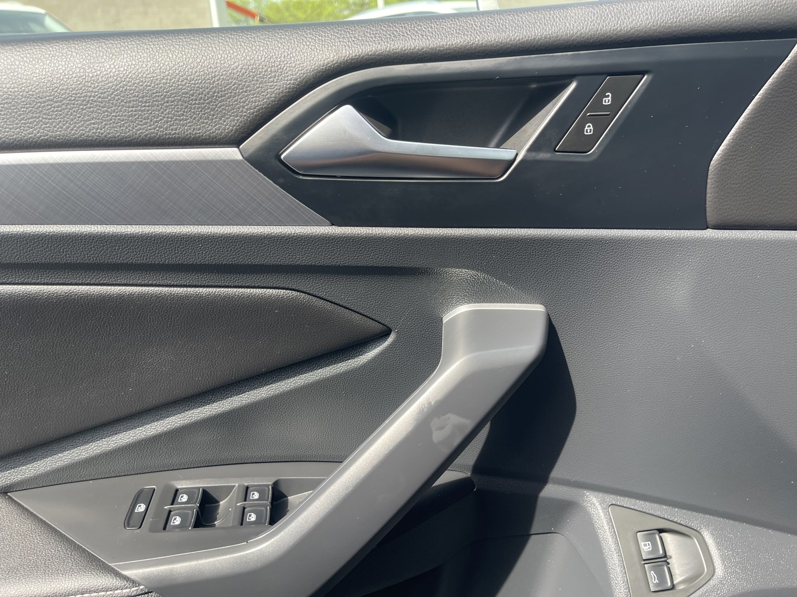 2024 Volkswagen Jetta SE photo 26