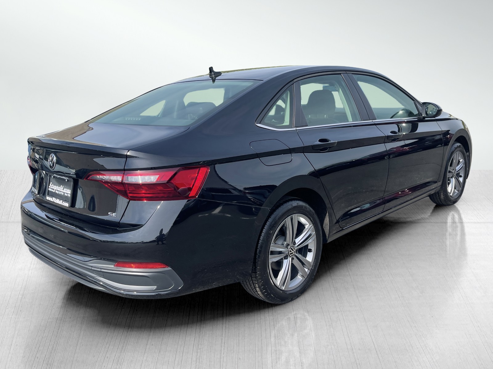 2024 Volkswagen Jetta SE photo 7