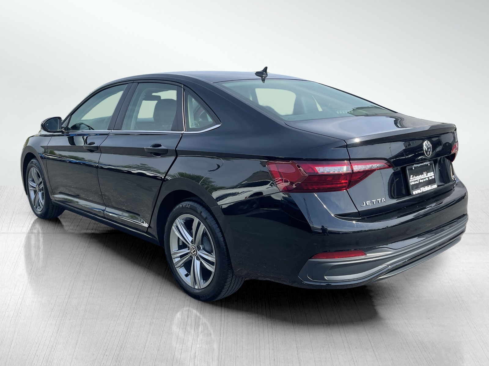 2024 Volkswagen Jetta SE photo 8