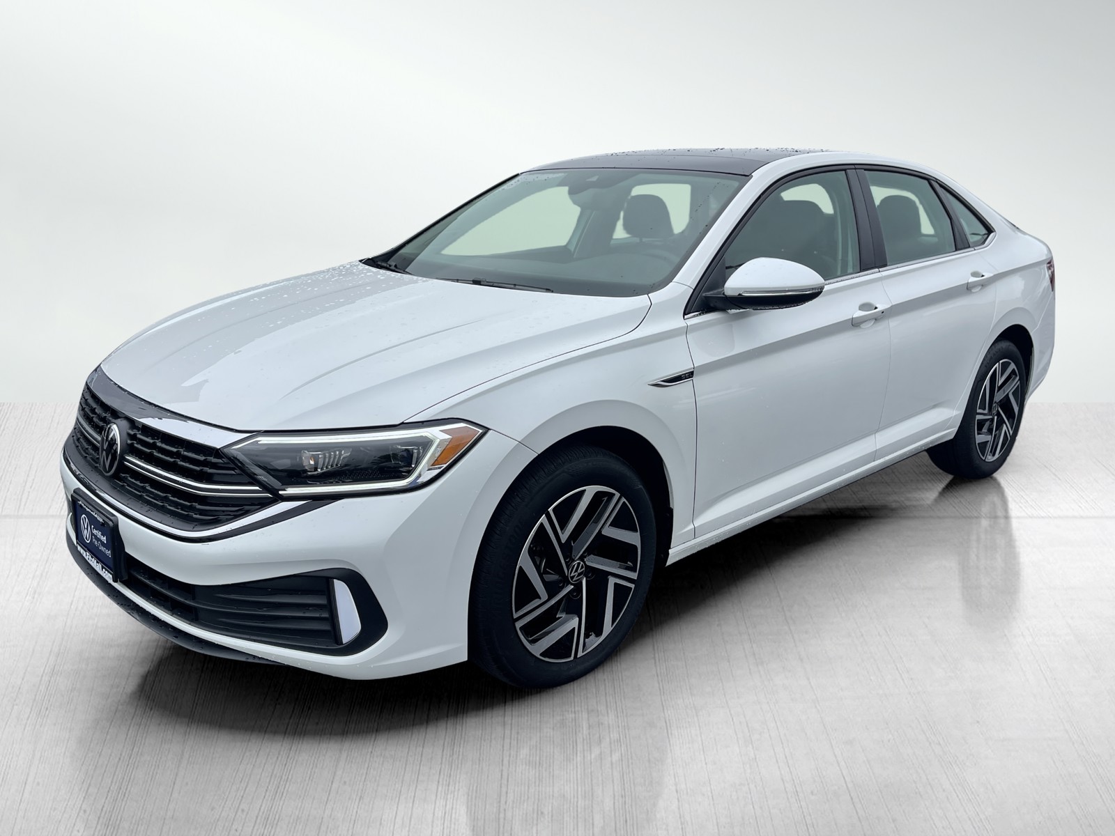 2023 Volkswagen Jetta 1.5T SEL photo 2