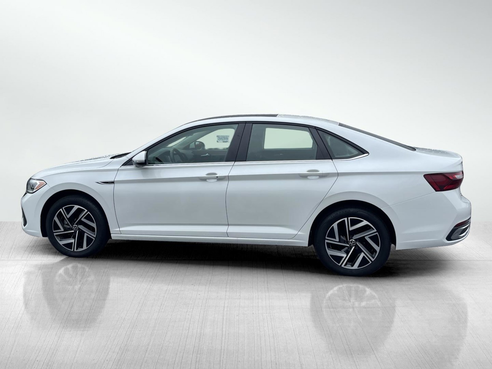 2023 Volkswagen Jetta 1.5T SEL photo 3