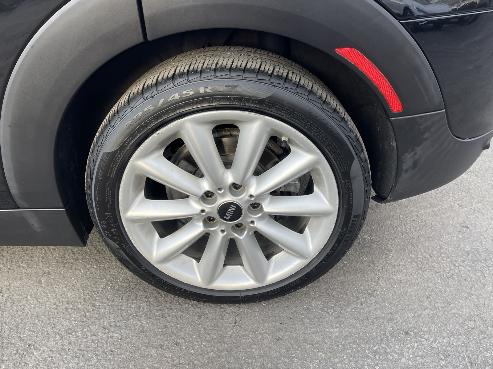 2019 Mini Clubman Base ALL4 photo 11