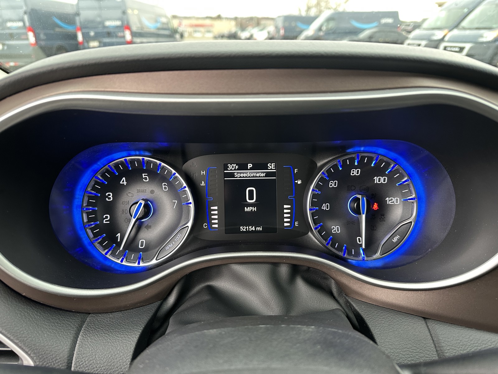 2022 Chrysler Voyager LX photo 16