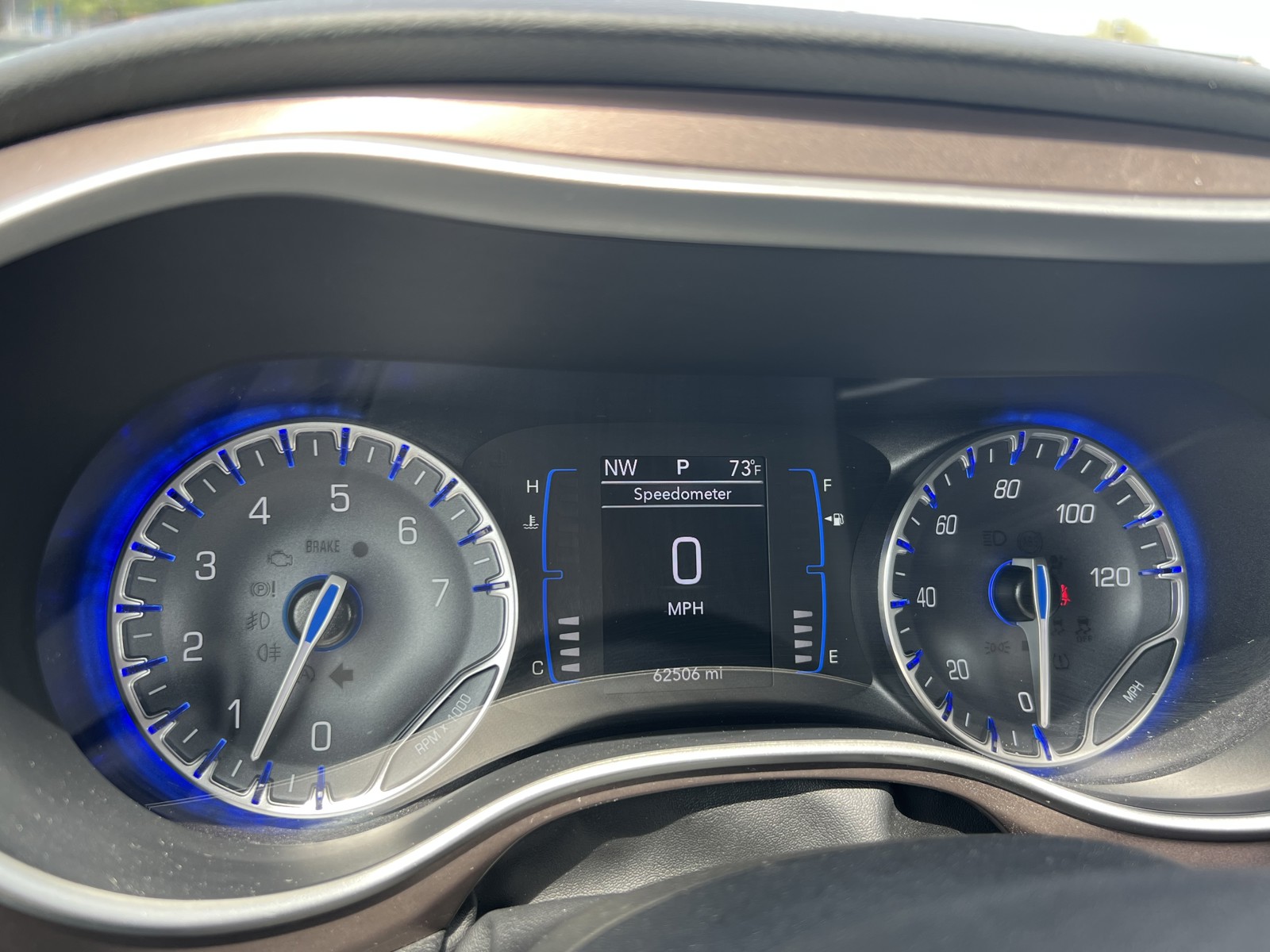 2022 Chrysler Voyager LX photo 18
