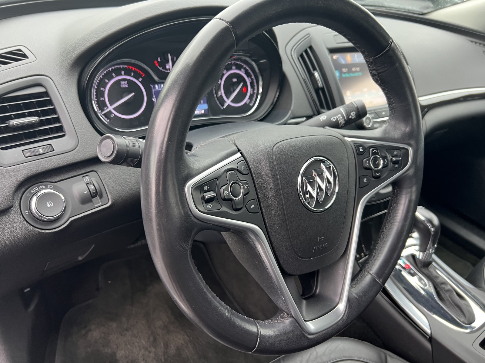 2016 Buick Regal Turbo photo 14