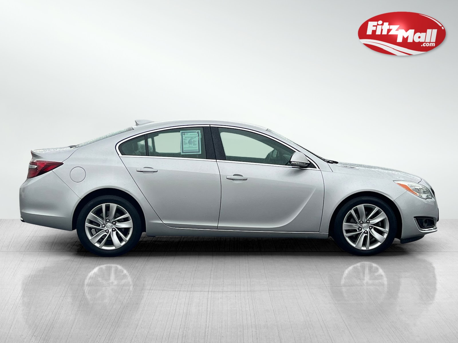 2016 Buick Regal Turbo photo 3
