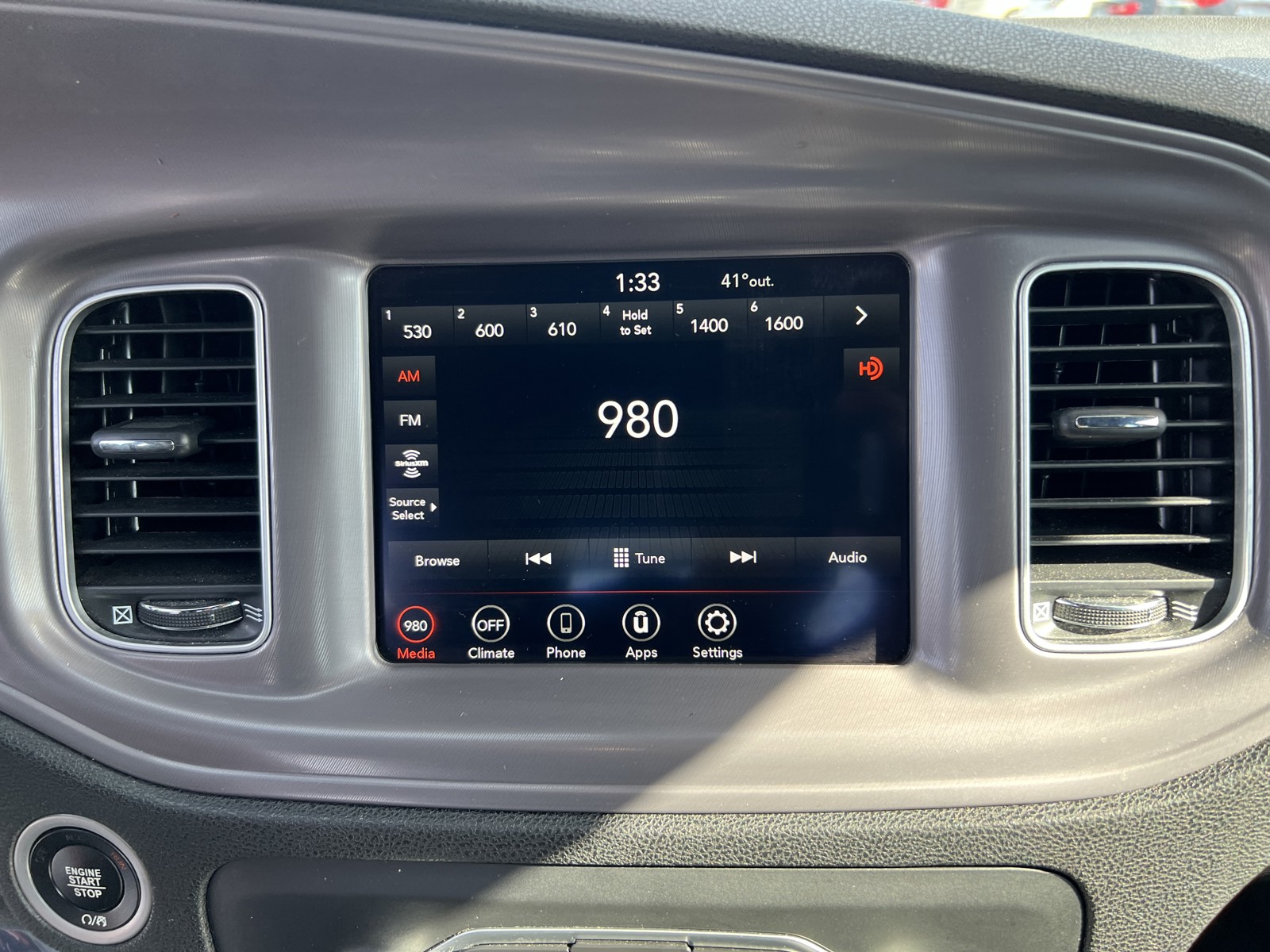 2023 Dodge Charger SXT photo 13