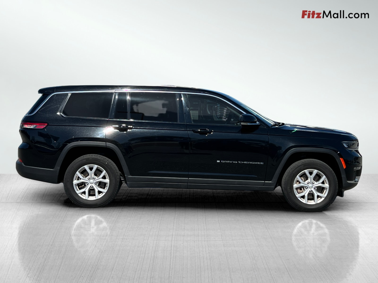 2023 Jeep Grand Cherokee Limited photo 4