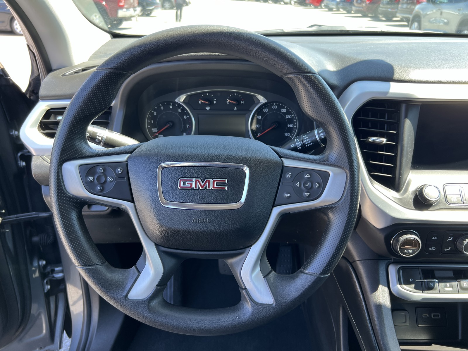 2022 Gmc Acadia SLE photo 11