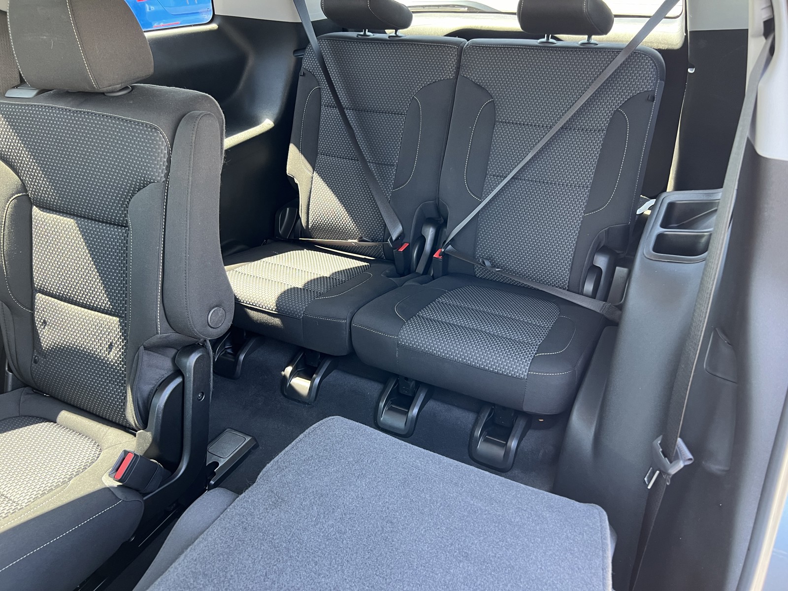2022 Gmc Acadia SLE photo 18