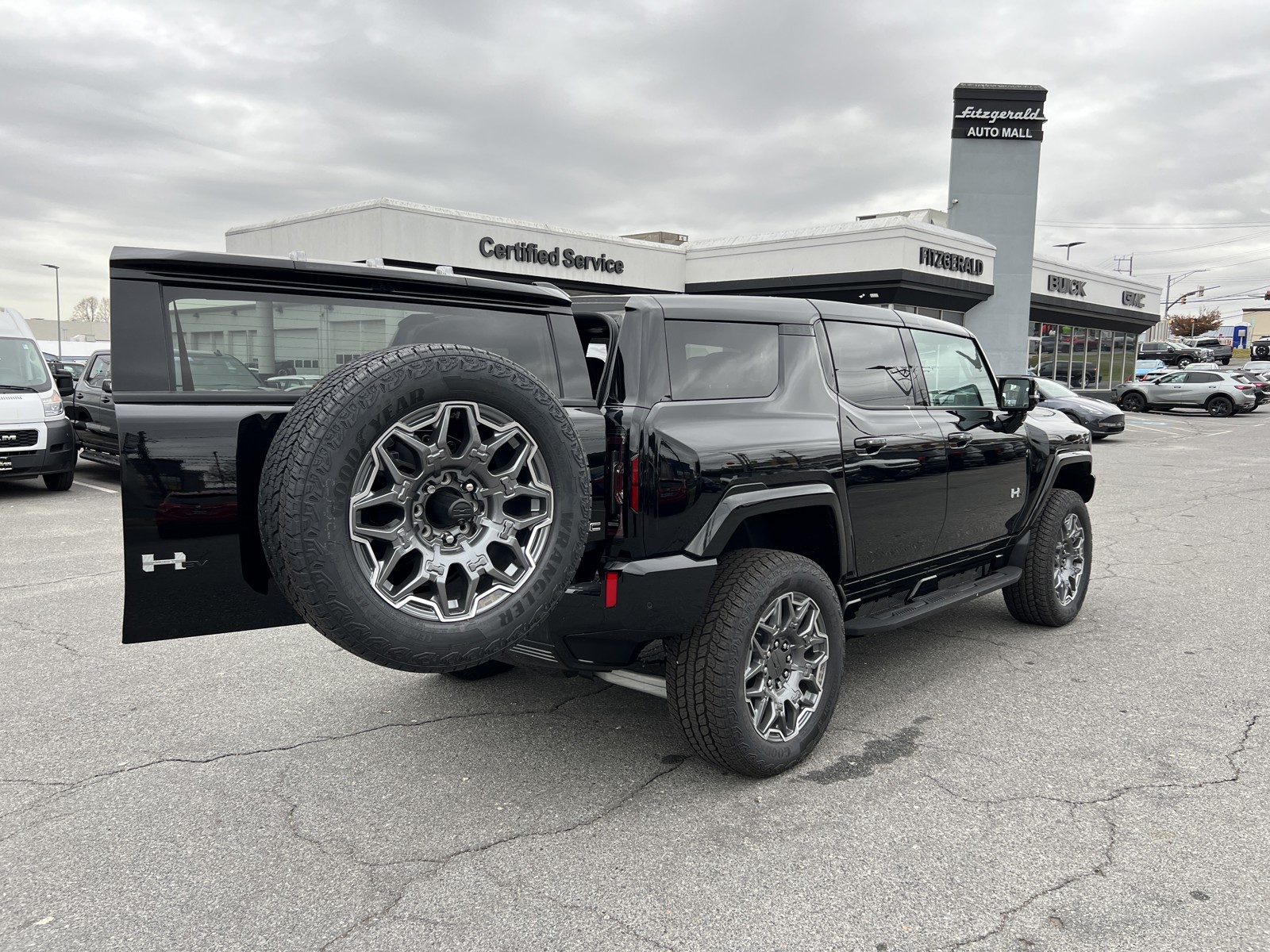 2025 Gmc Hummer EV photo 21