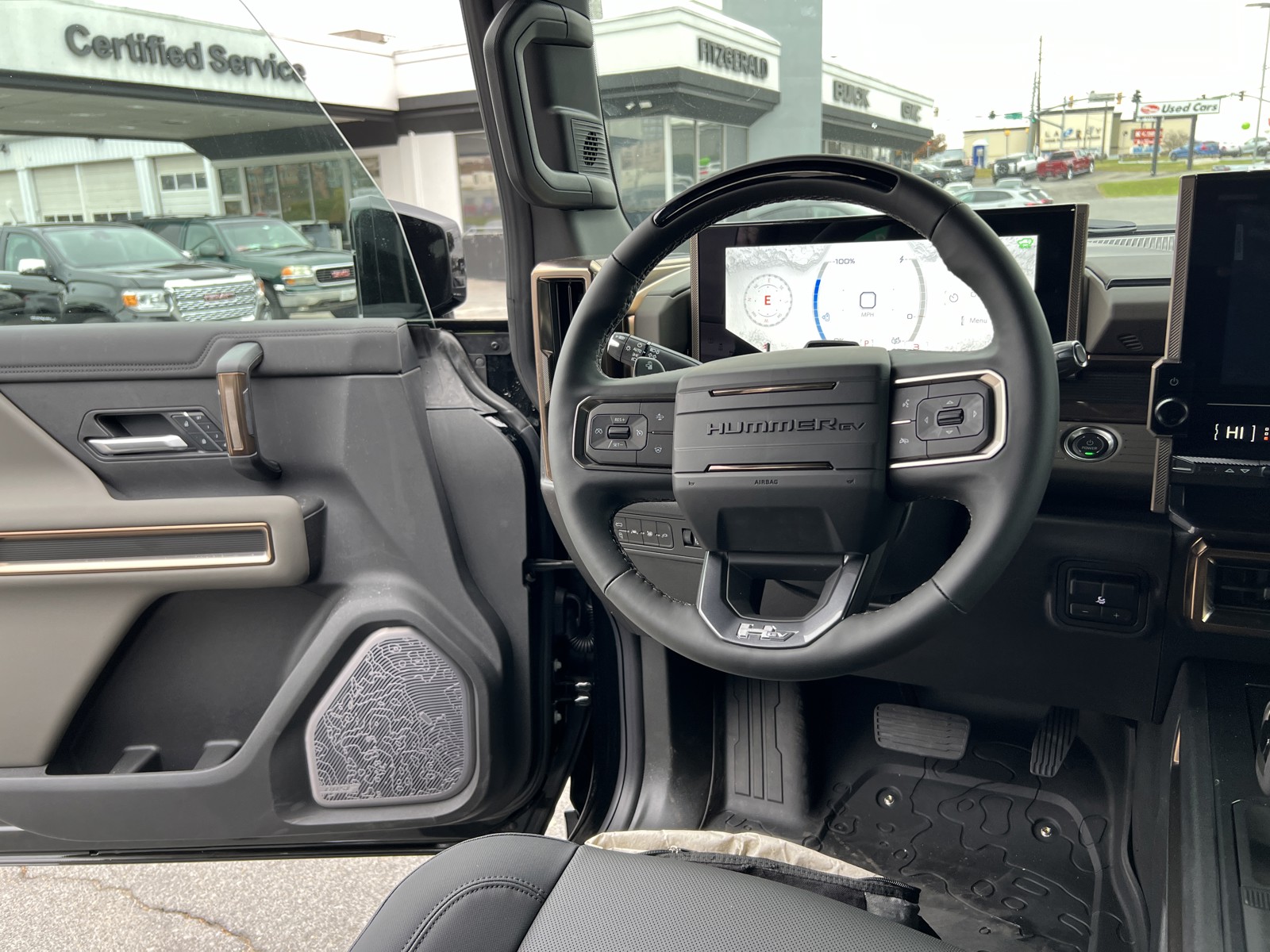 2025 Gmc Hummer EV photo 9