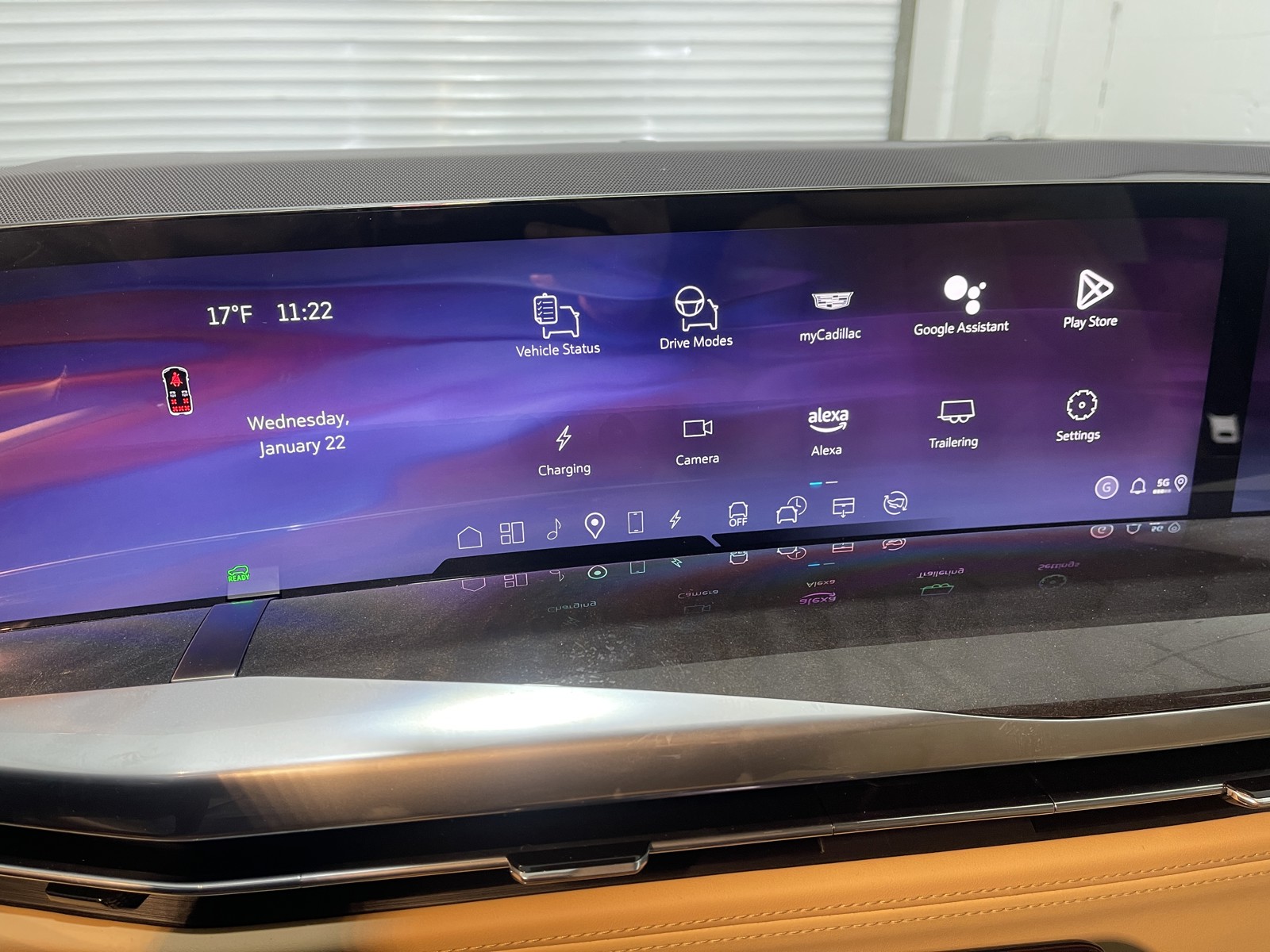 2025 Cadillac Escalade IQ Sport photo 17