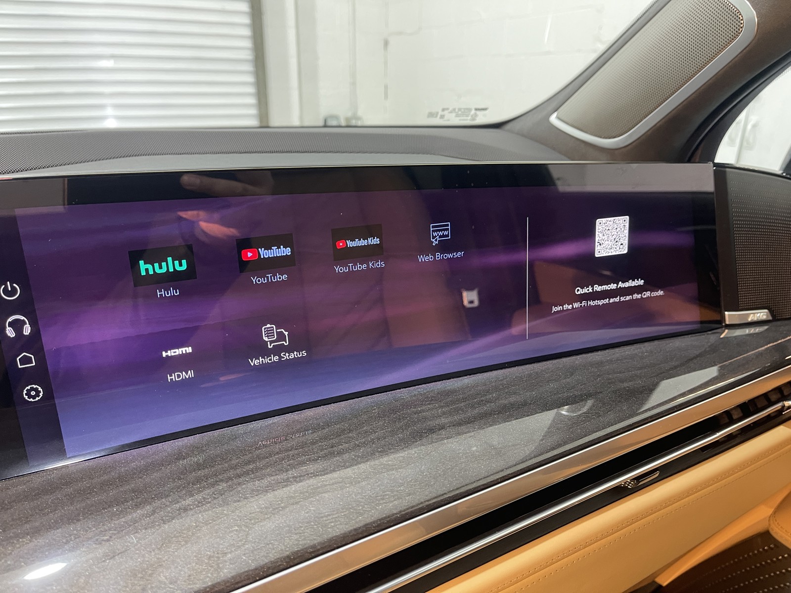 2025 Cadillac Escalade IQ Sport photo 19