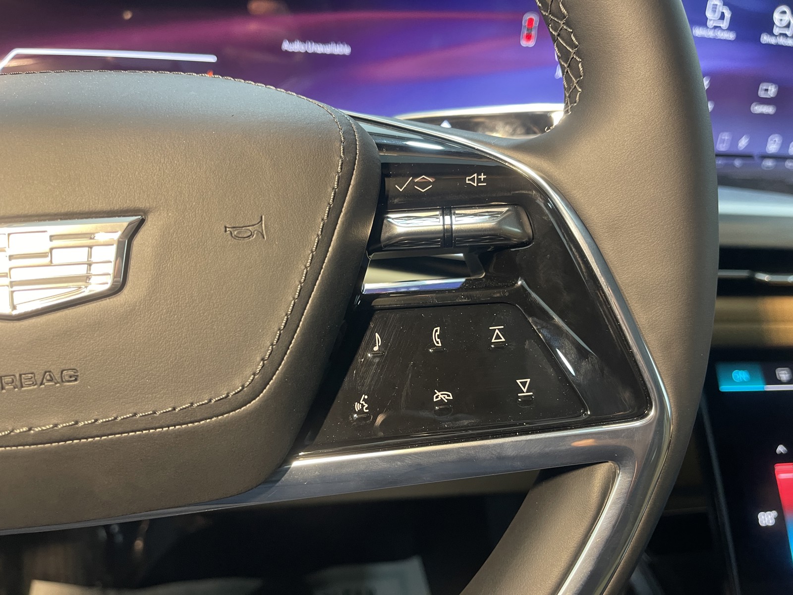 2025 Cadillac Escalade IQ Sport photo 21