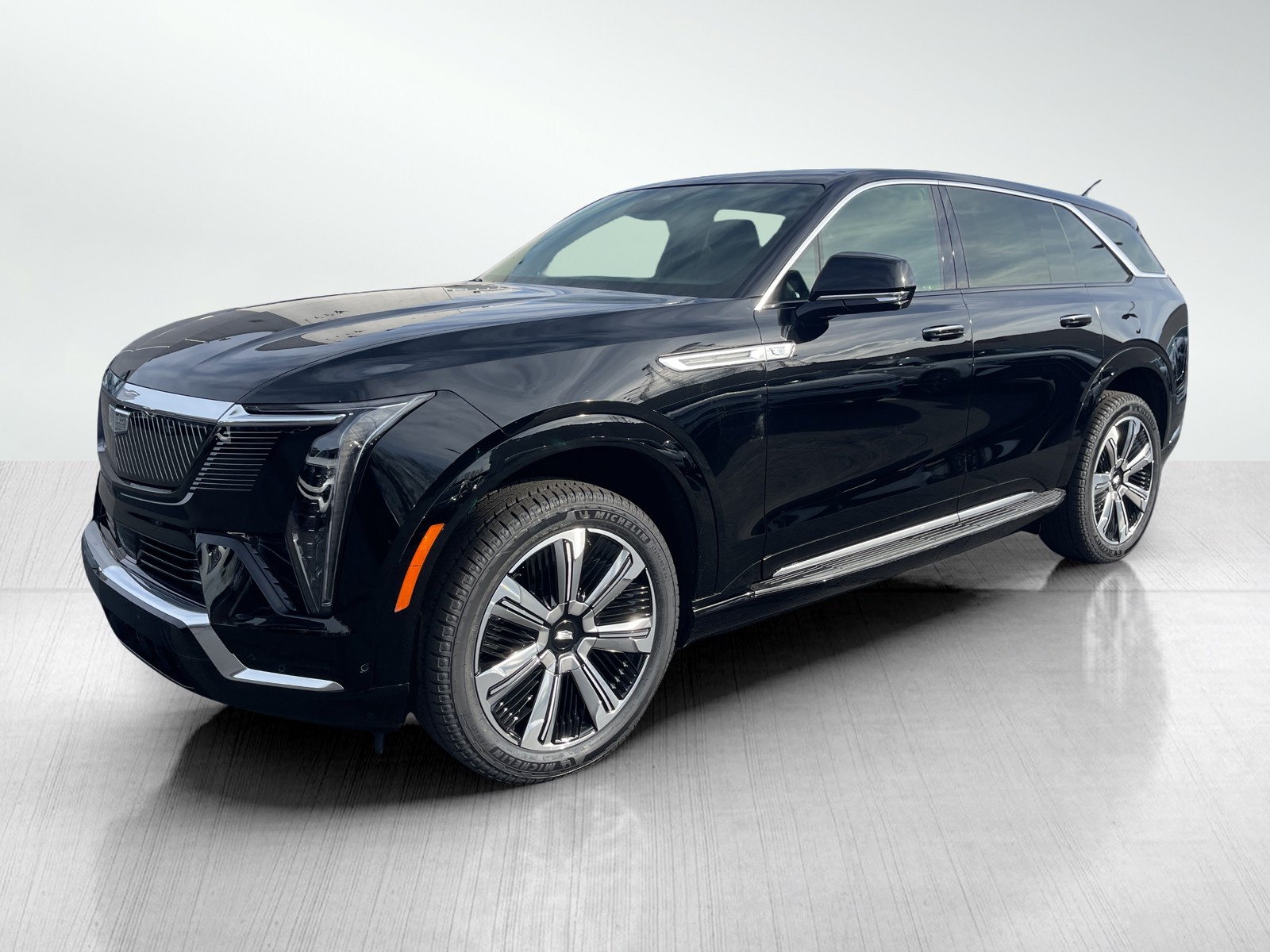 2025 Cadillac Escalade IQ Luxury photo 2