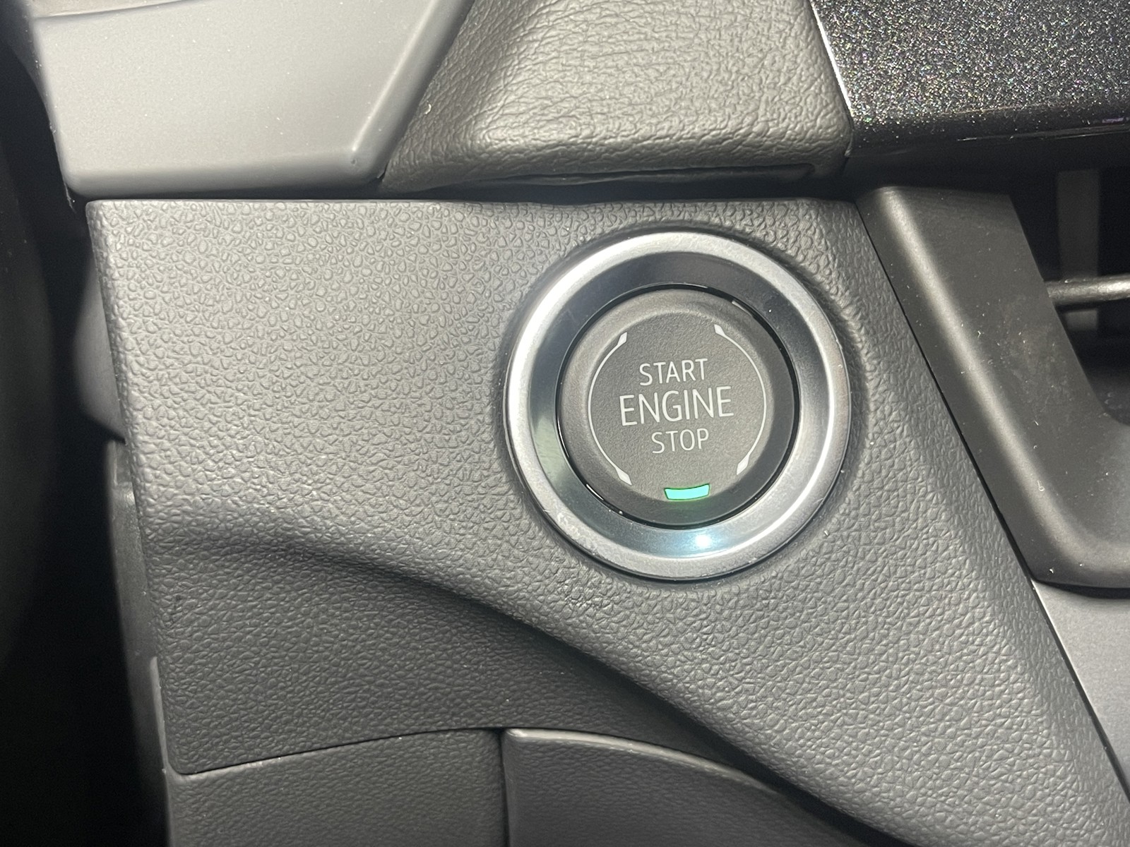 2025 Cadillac CT4 Luxury photo 21