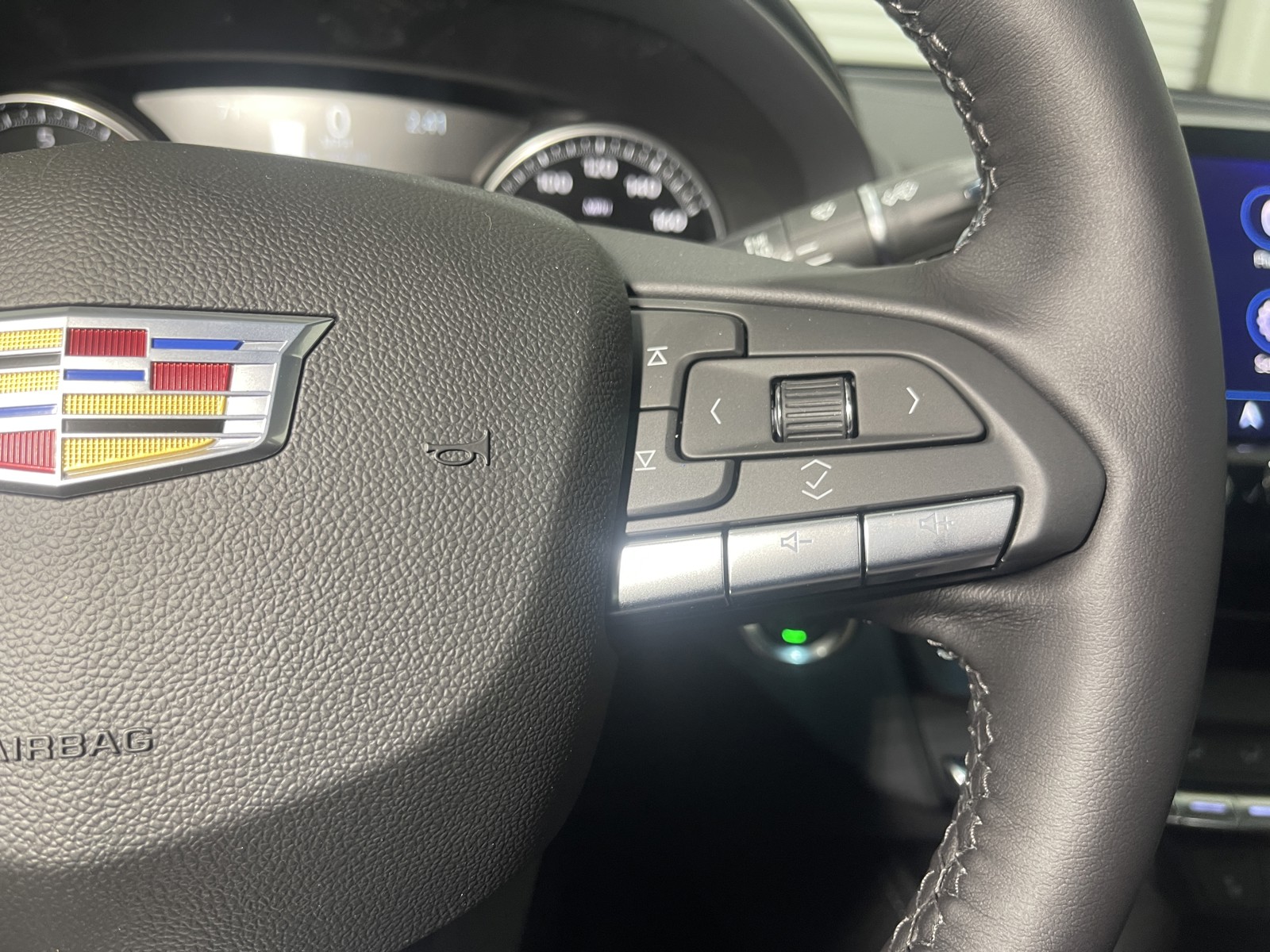 2025 Cadillac CT4 Luxury photo 22