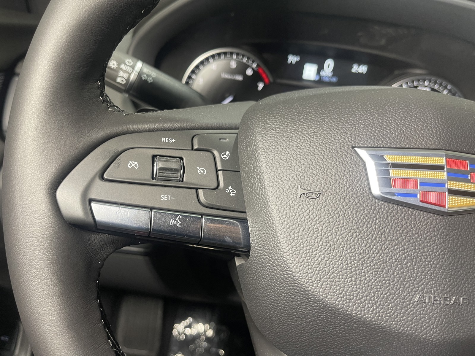 2025 Cadillac CT4 Luxury photo 23