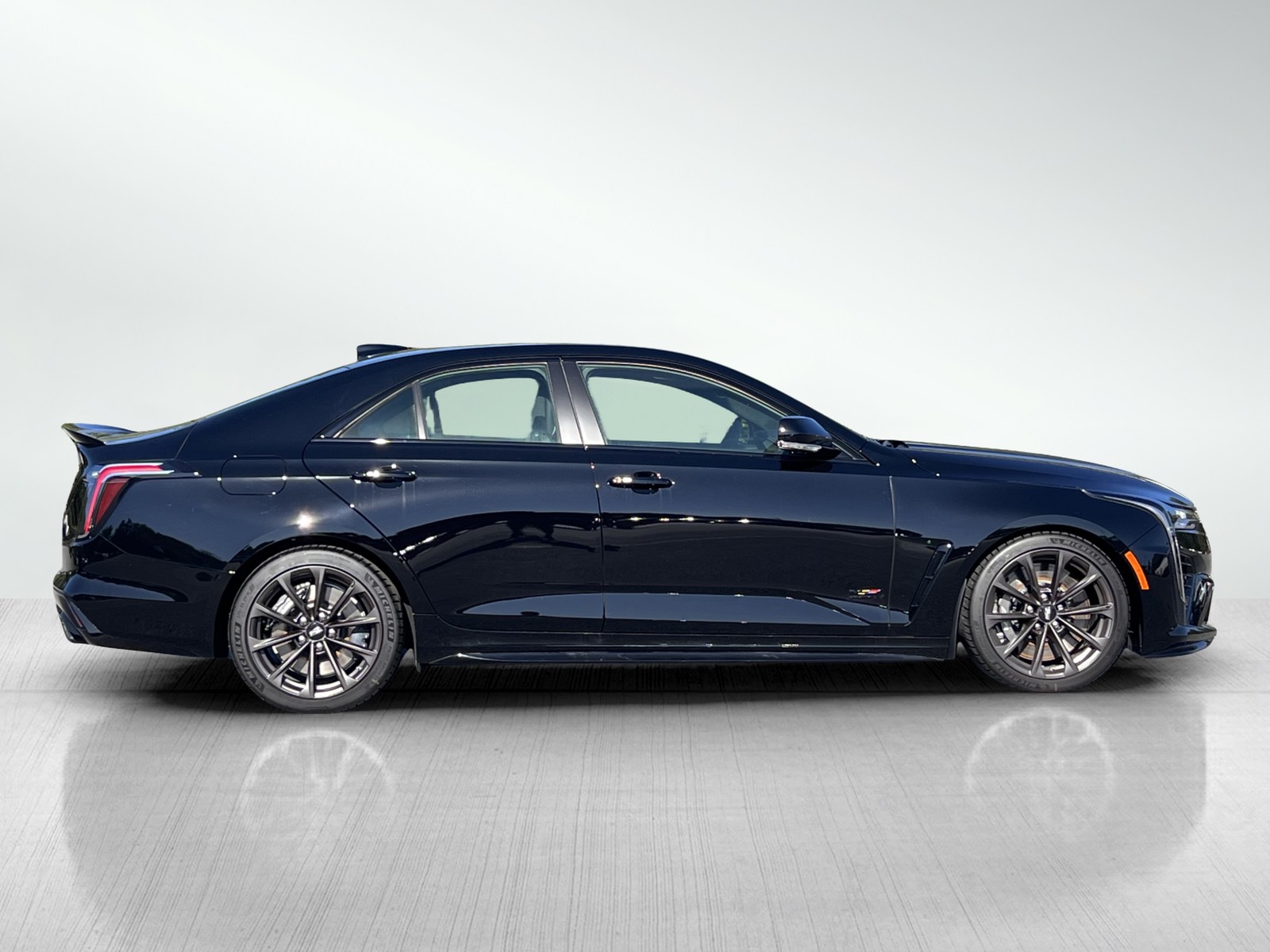 2025 Cadillac CT4 photo 3