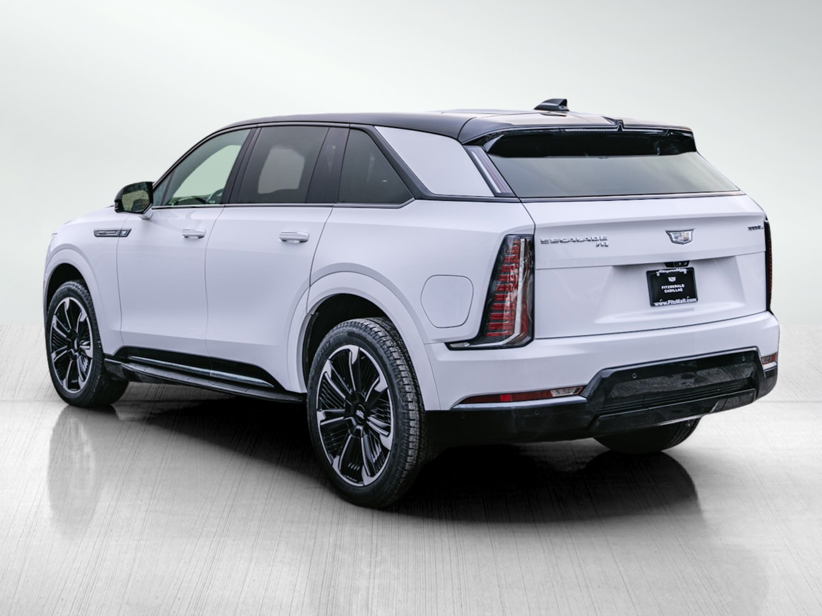 2025 Cadillac Escalade IQ Sport photo 8