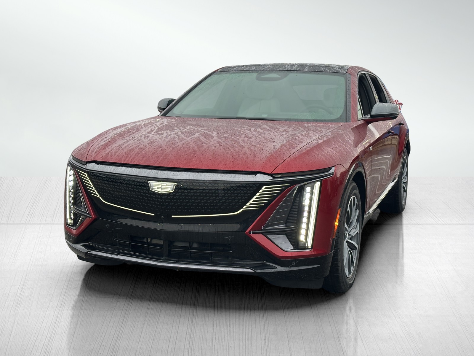 2024 Cadillac Lyriq Sport photo 2