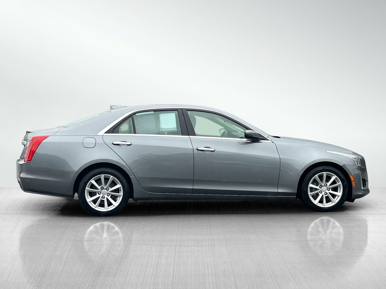 2019 Cadillac CTS Sedan photo 3