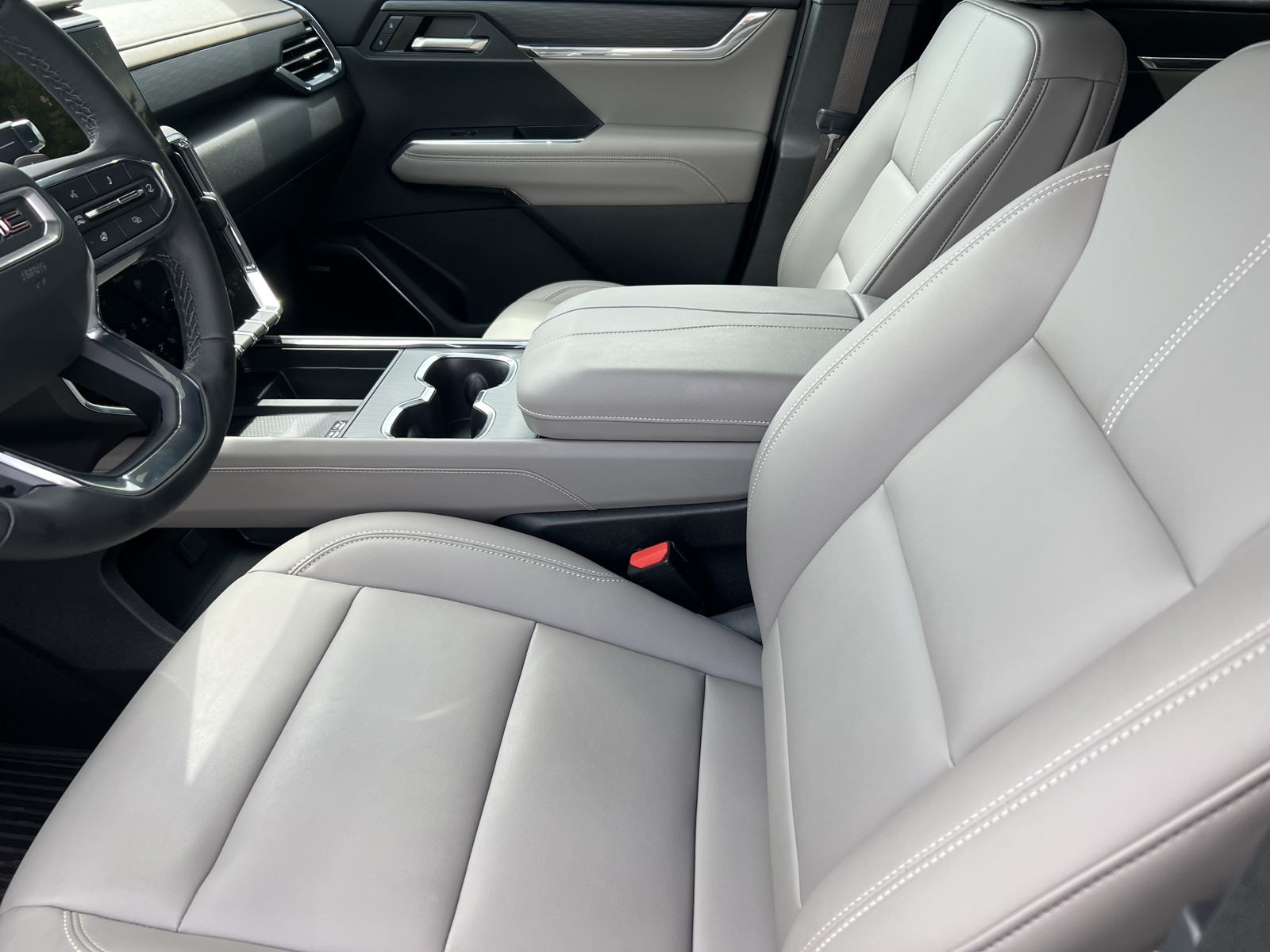 2024 Gmc Acadia Elevation photo 10