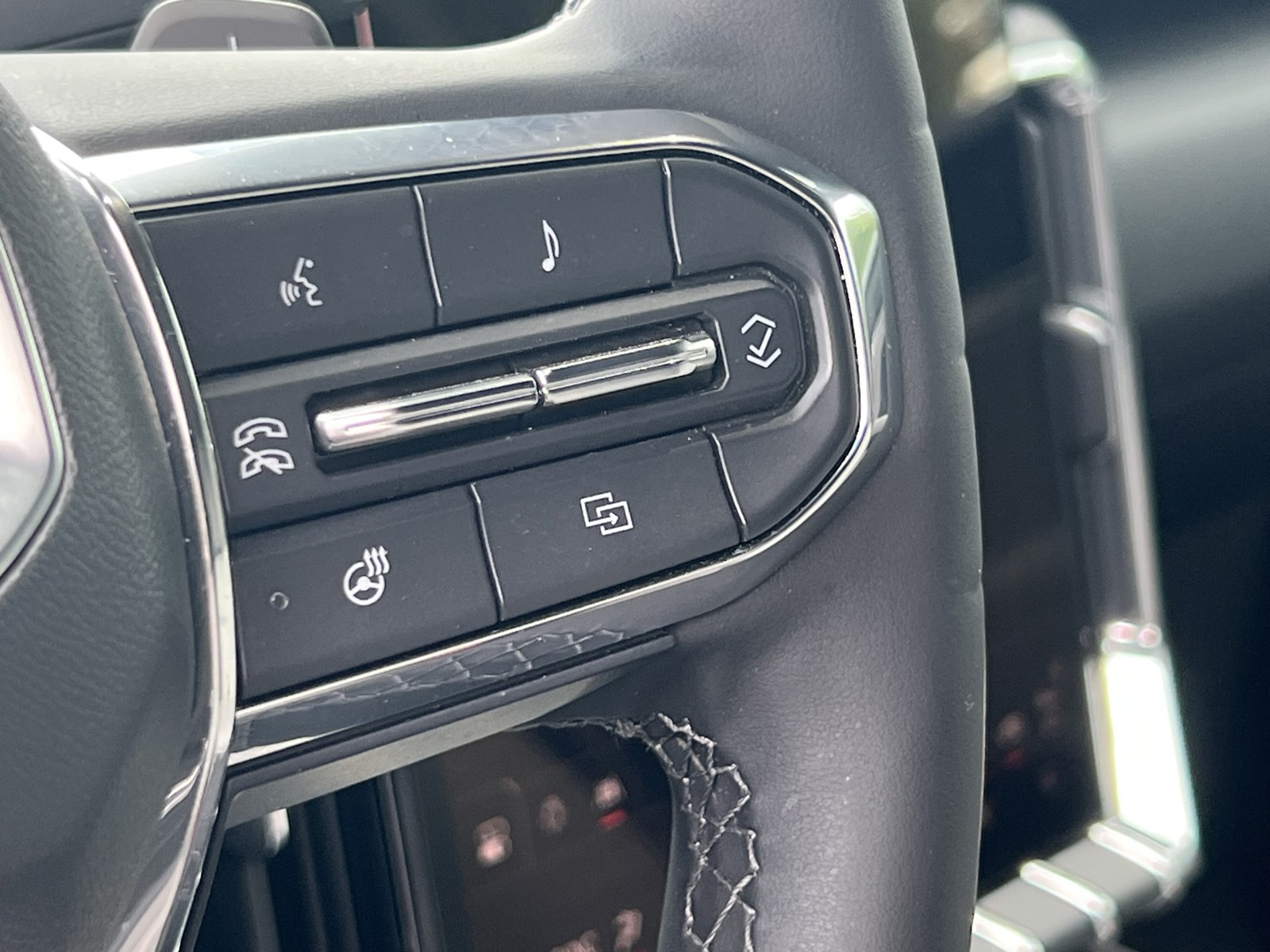 2024 Gmc Acadia Elevation photo 21