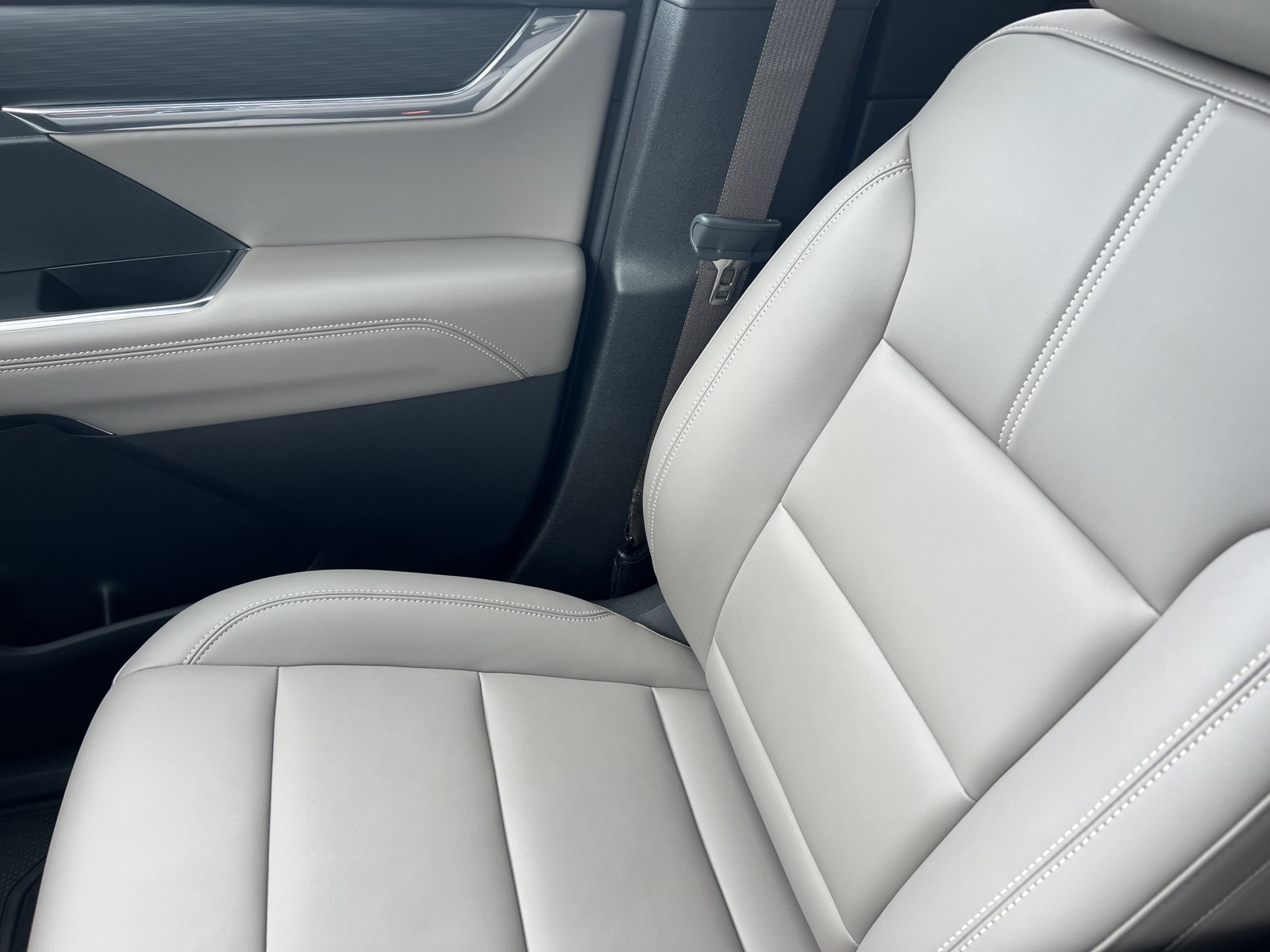 2024 Gmc Acadia Elevation photo 29