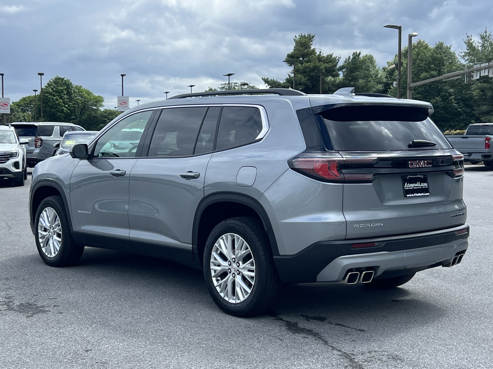 2024 Gmc Acadia Elevation photo 8