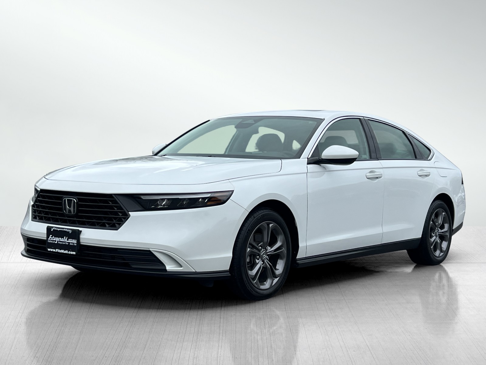 2023 Honda Accord EX photo 2