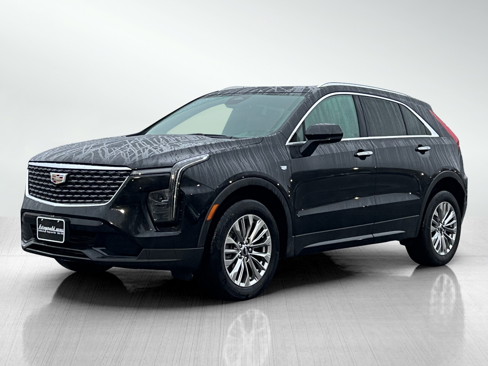 2024 Cadillac XT4 Premium Luxury photo 2