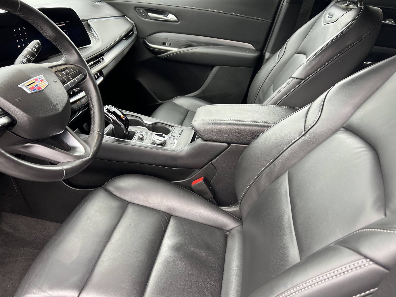 2024 Cadillac XT4 Premium Luxury photo 10
