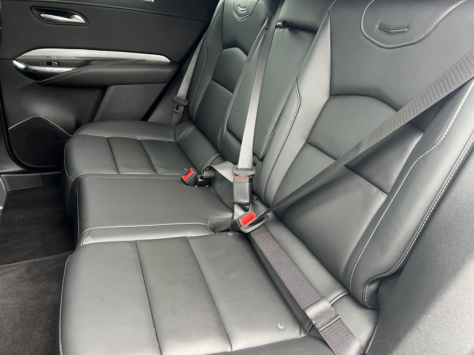 2024 Cadillac XT4 Premium Luxury photo 13