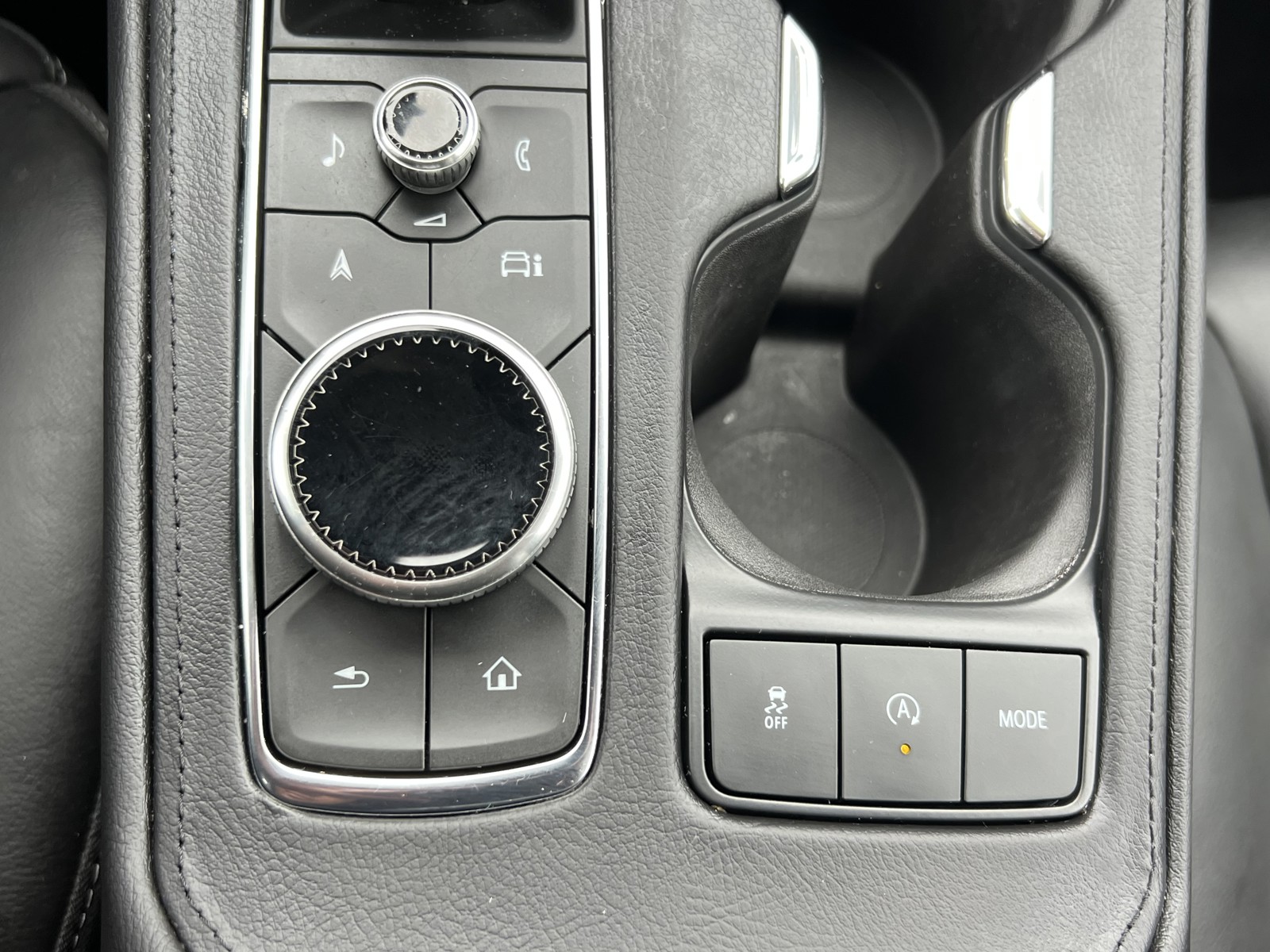 2024 Cadillac XT4 Premium Luxury photo 27