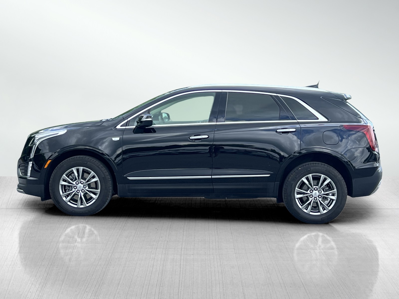 2021 Cadillac XT5 Premium Luxury photo 4