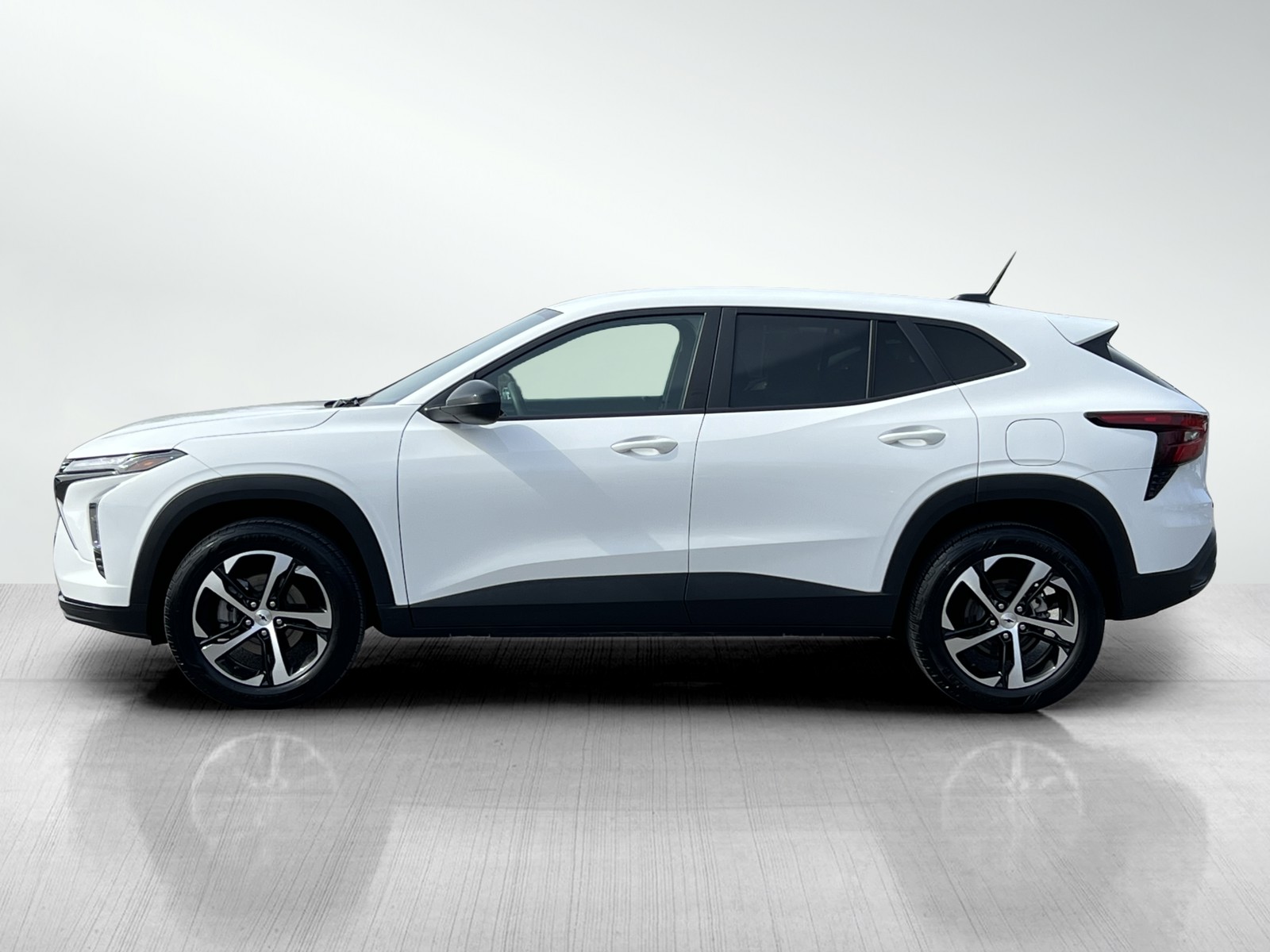 2024 Chevrolet Trax photo 4