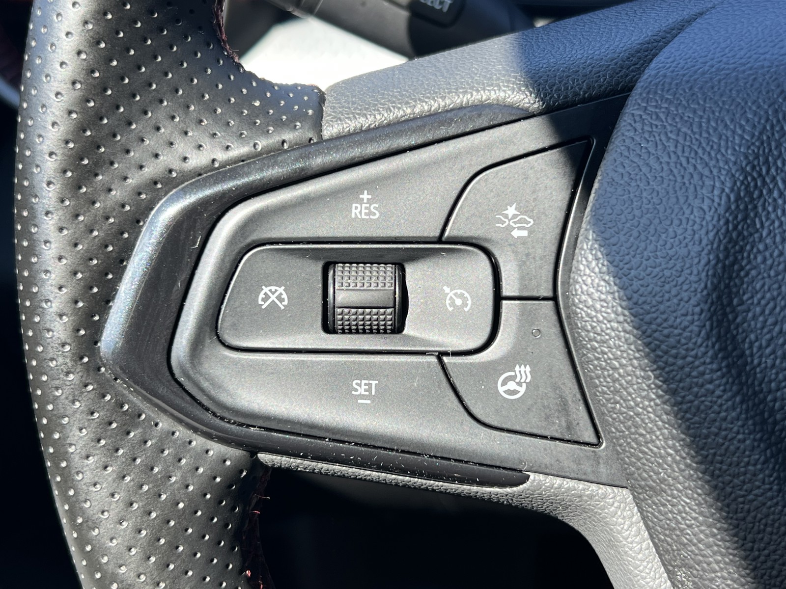 2024 Chevrolet Trax photo 17