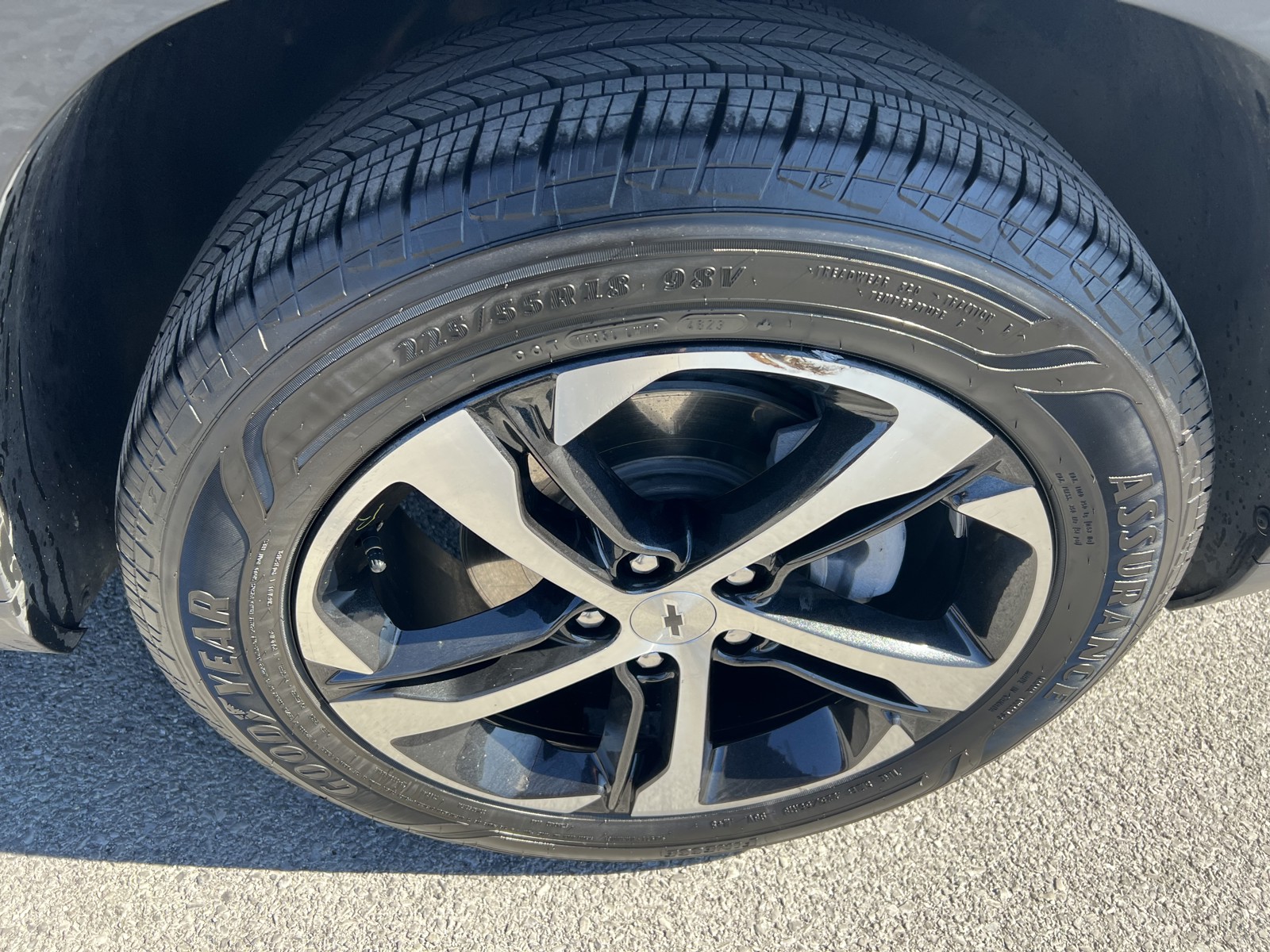 2024 Chevrolet Trax photo 8