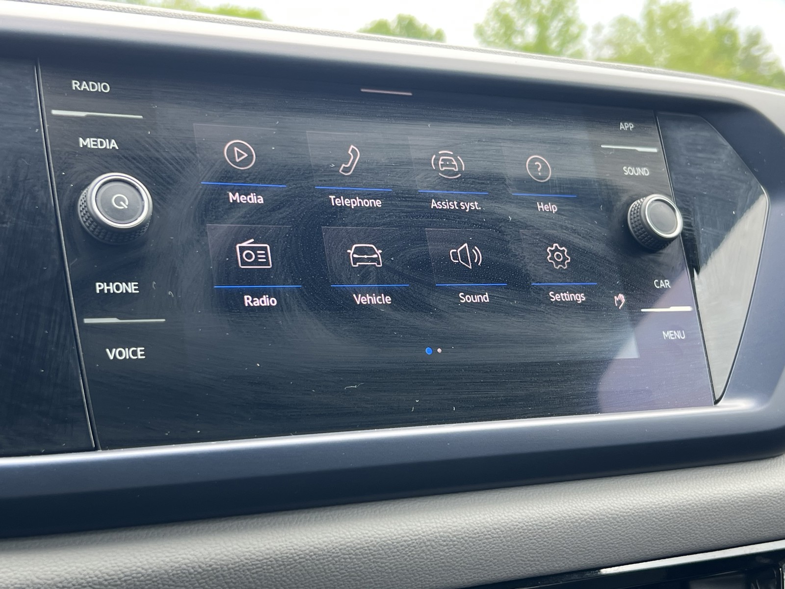 2022 Volkswagen Taos SE photo 13
