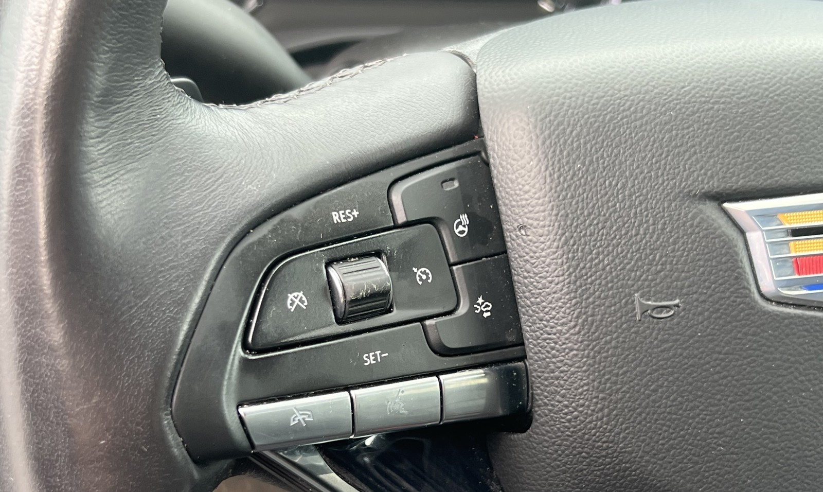 2024 Cadillac XT6 Premium Luxury photo 18